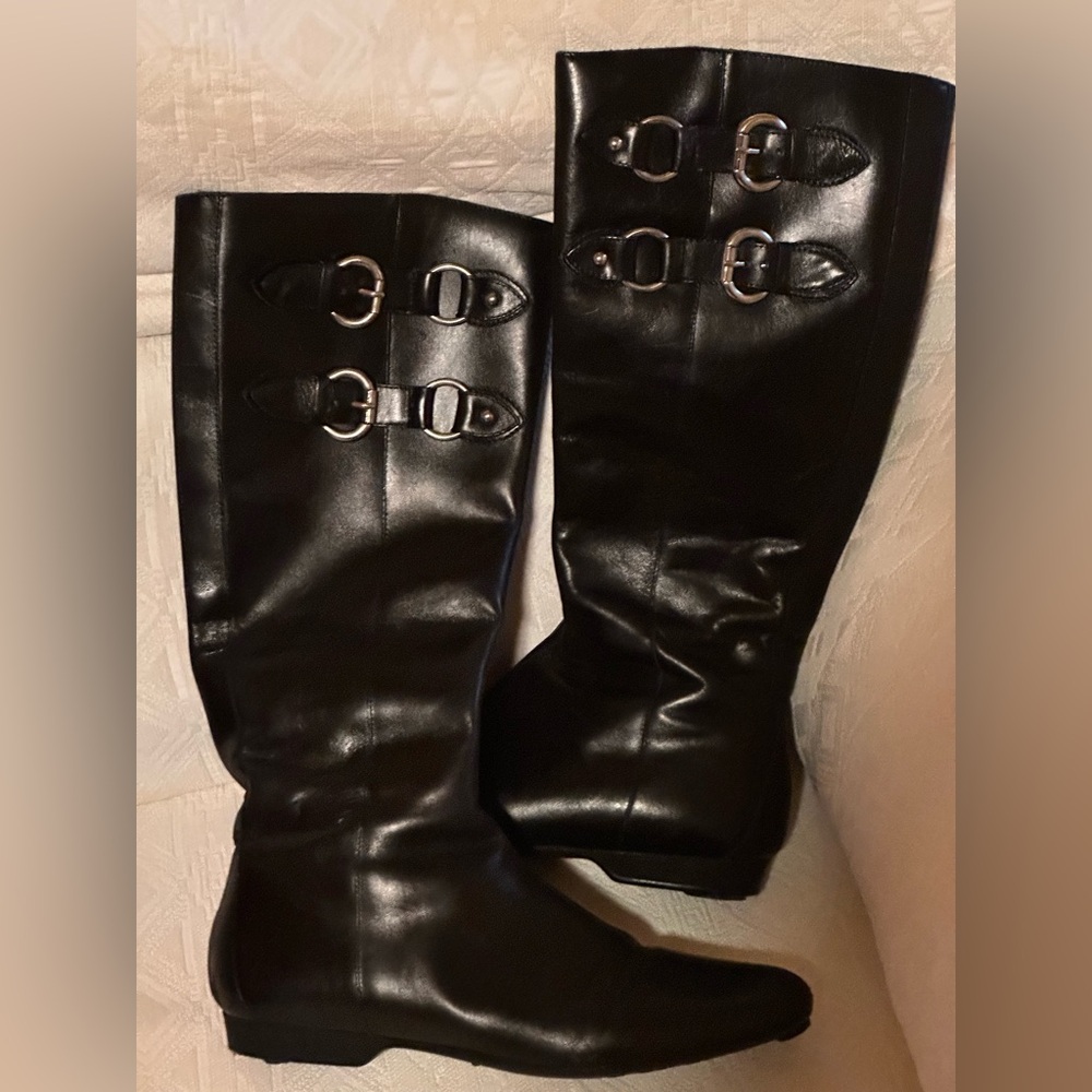 Donald Pliner Black Leather Boots with Silver Buckles and Peace Sign Size 8.5